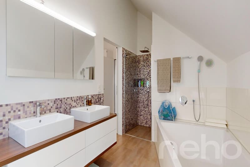 Single-family house with wellness area, garden and high-quality construction (9)