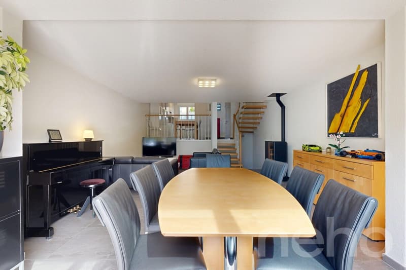 Beautiful semi-detached house with large terrace (4)