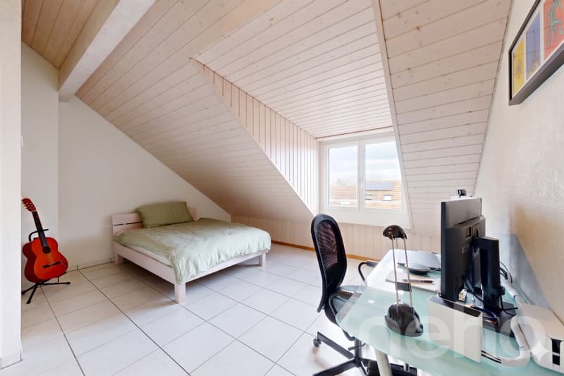 Beautiful semi-detached house with large terrace (9)