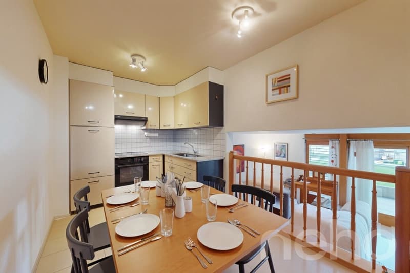 Appartement 2,5 pièces en rez-de-jardin avec piscine intérieure (3)