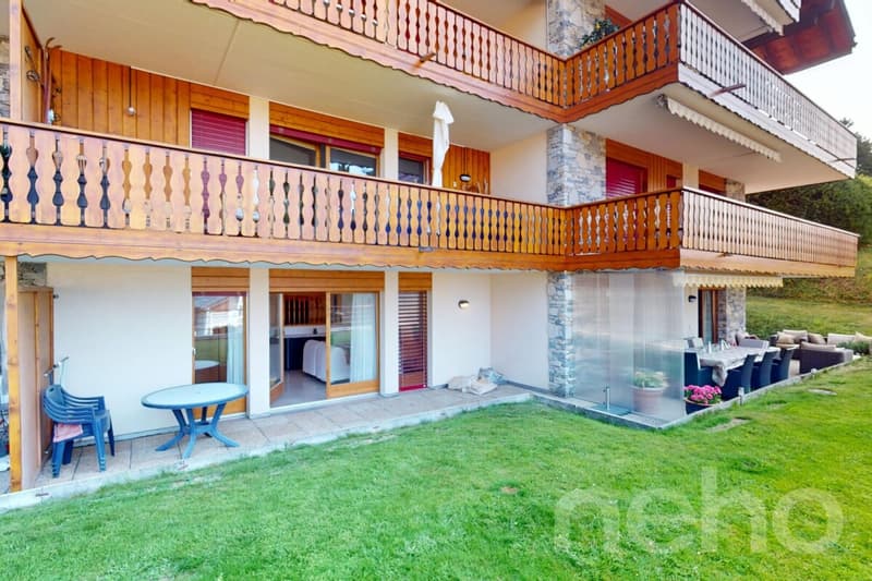 Appartement 2,5 pièces en rez-de-jardin avec piscine intérieure (9)