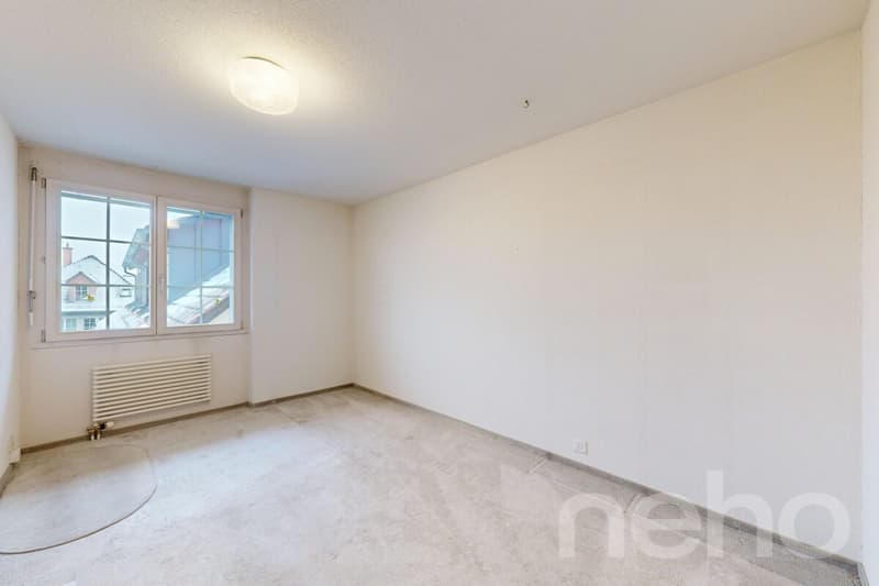 Charming 5.5-room apartment with potential in the heart of Weinfelden (4)