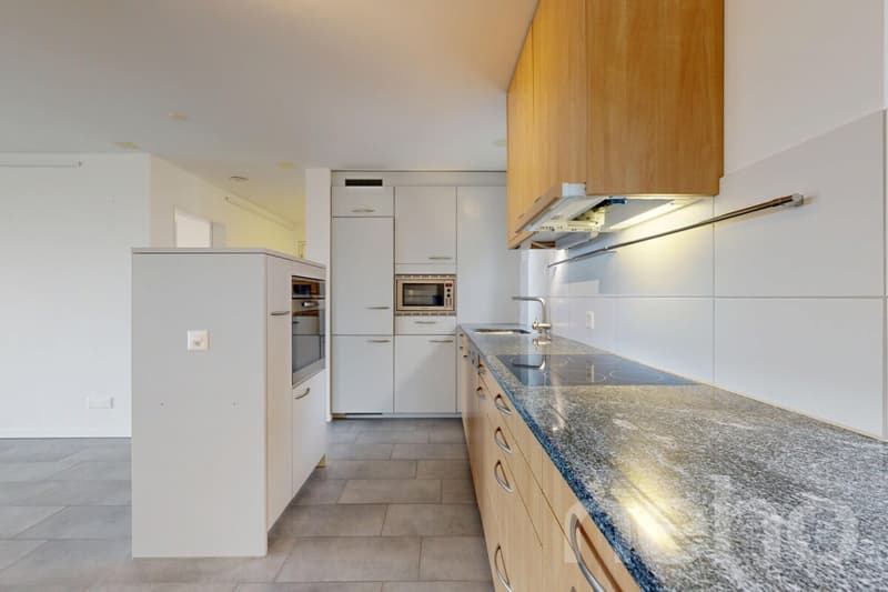Modern 5.5-room apartment with a far-reaching view and balcony - Wil SG (7)