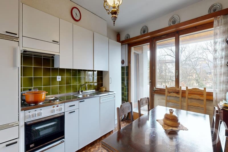 Superb 4.5-room apartment with panoramic view facing south (7)