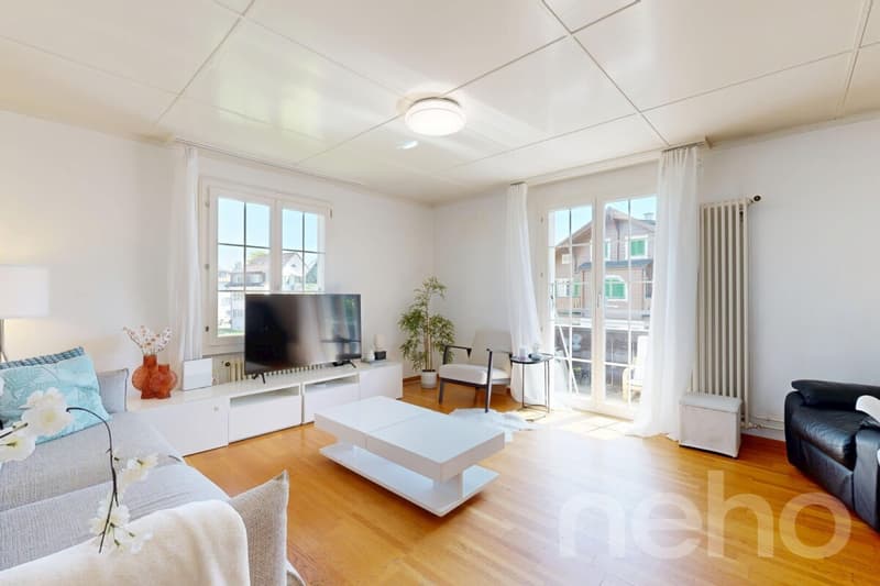Charming property with 3 apartments and idyllic garden complex in a preferred location (11)