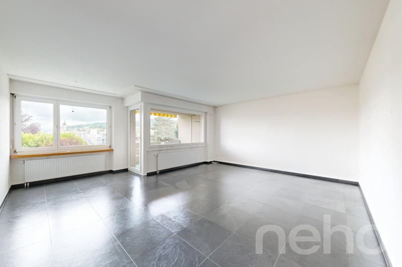Bright 3.5-room apartment with balcony and garage in Schönenwerd (1)