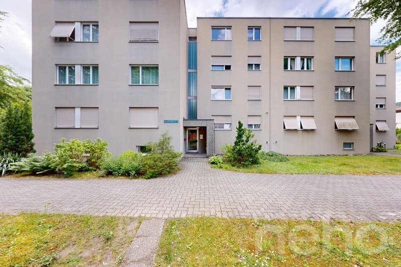 Bright 3.5-room apartment with balcony and garage in Schönenwerd (11)