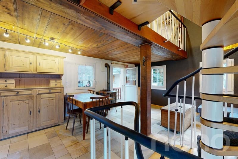 Exclusive: Three-level chalet with garden (9)