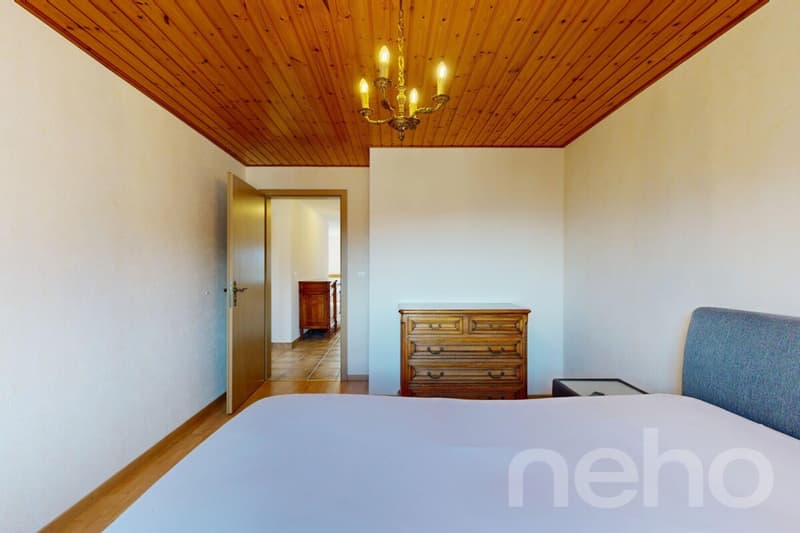 Exclusive: Bright 3-bedroom crossing apartment (12)