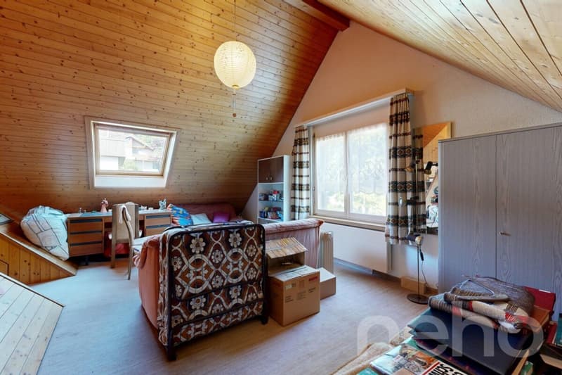 Gepflegtes 6-Zimmer-Einfamilienhaus mit Wintergarten und Solaranlage (9)