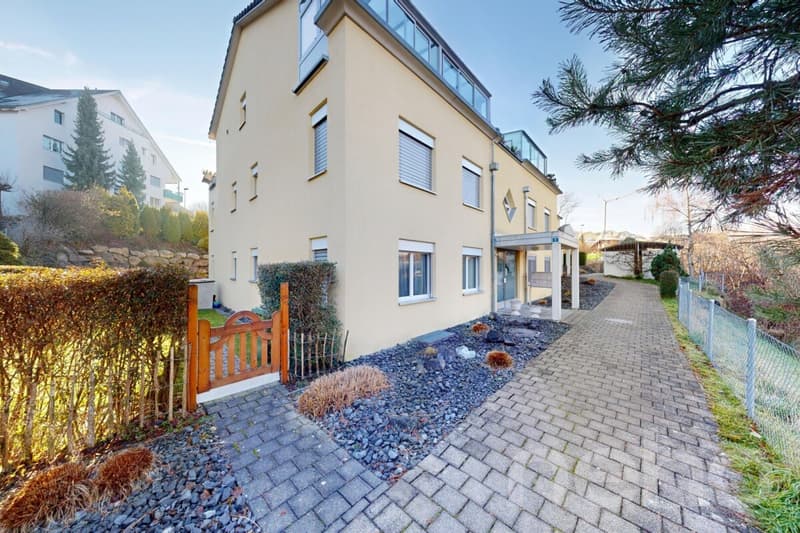 Appartement de 3,5 pièces lumineux à Samstagern (11)