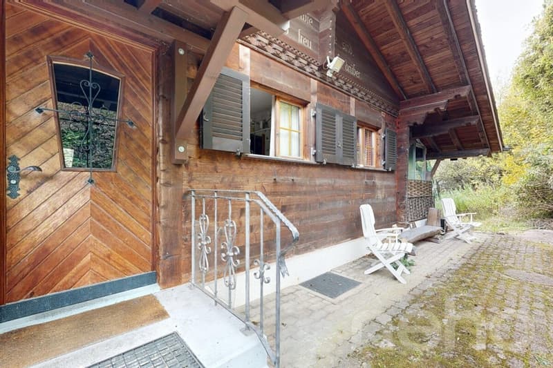 Attractive building plot in a sunny location (8)