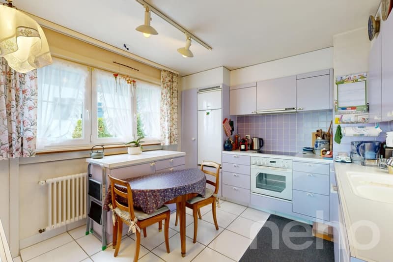 Große, helle Villa mit freier Sicht und 1'205 m² Grundstück (7)