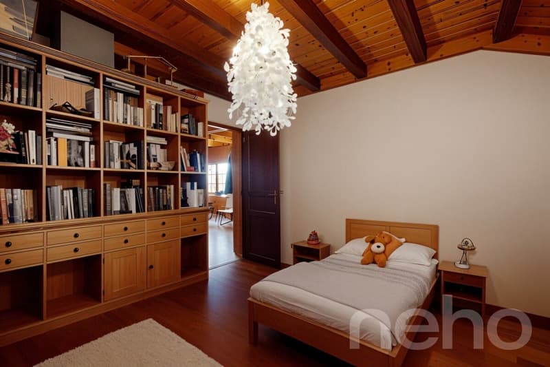 Chalet familial avec studio indépendant et terrain de 1 085 m² (9)