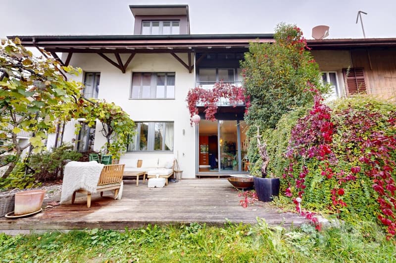 Haus mit zwei Lofts & sep. Parzelle direkt nebenan (3)