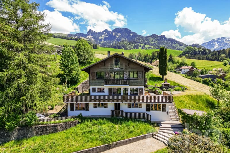 Haus mit unabhängiger Wohnung ? Bergblick in Charmey (1)