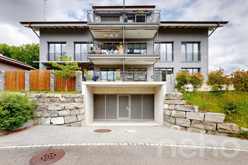 Modern apartment with mountain view (1)