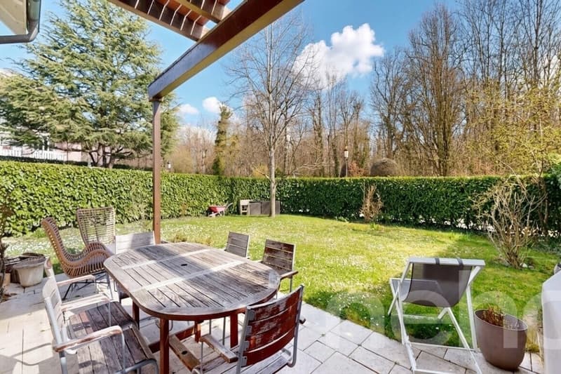 Prächtiges Haus mit Garten in den Golfresidenzen (4)