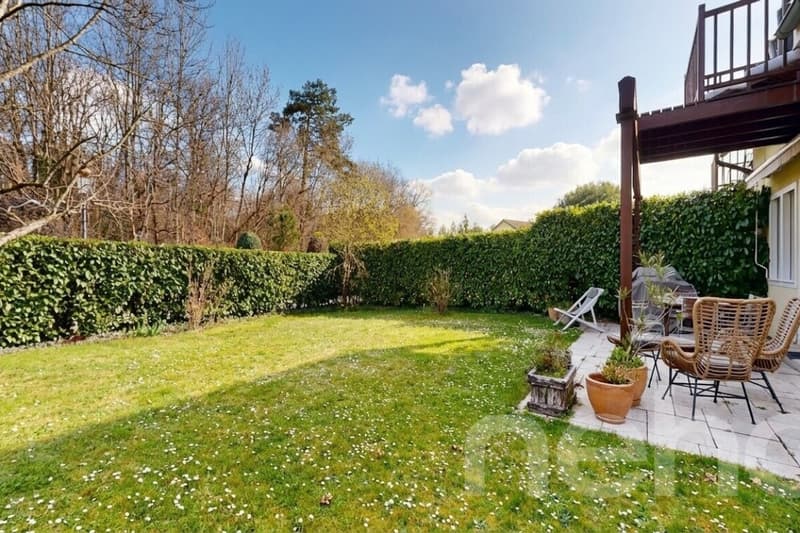 Prächtiges Haus mit Garten in den Golfresidenzen (2)