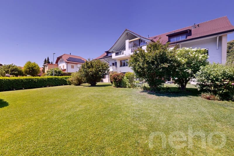 Family apartment with large private garden (12)
