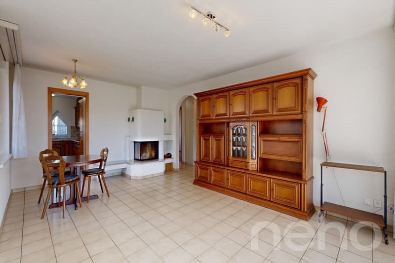 Appartement 4.5 pièces avec terrasse, jardin d'hiver et garage (2)