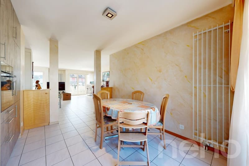 Grand appartement lumineux, calme absolu, entre lac et autoroute (8)