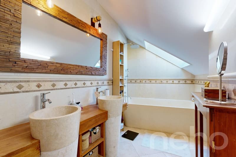 Luxurious family villa with spa and panoramic view in Montreux (11)