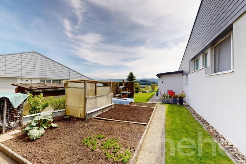Ampia casa unifamiliare con vista panoramica a Zuzwil (9)