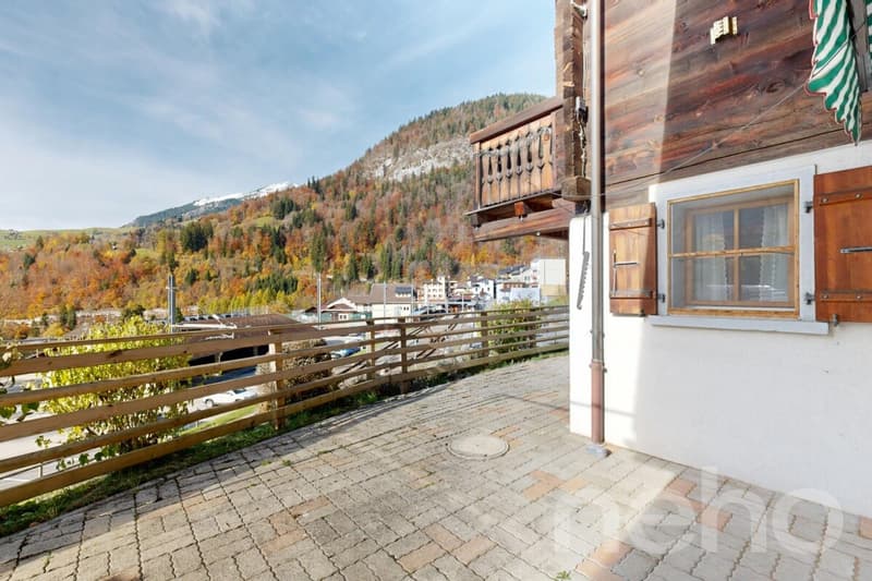 Esclusivo: Chalet di 2.5 locali con giardino (10)
