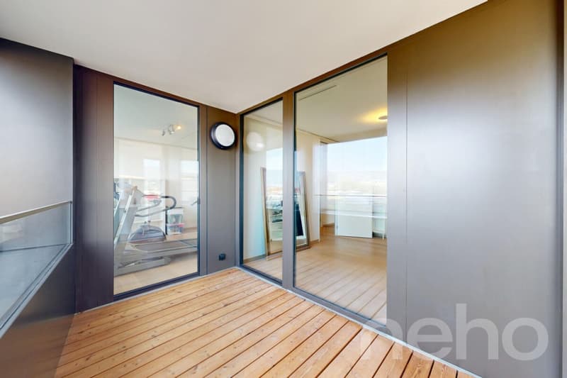 4.5 room apartment in the Limmattower with a far-reaching view (11)