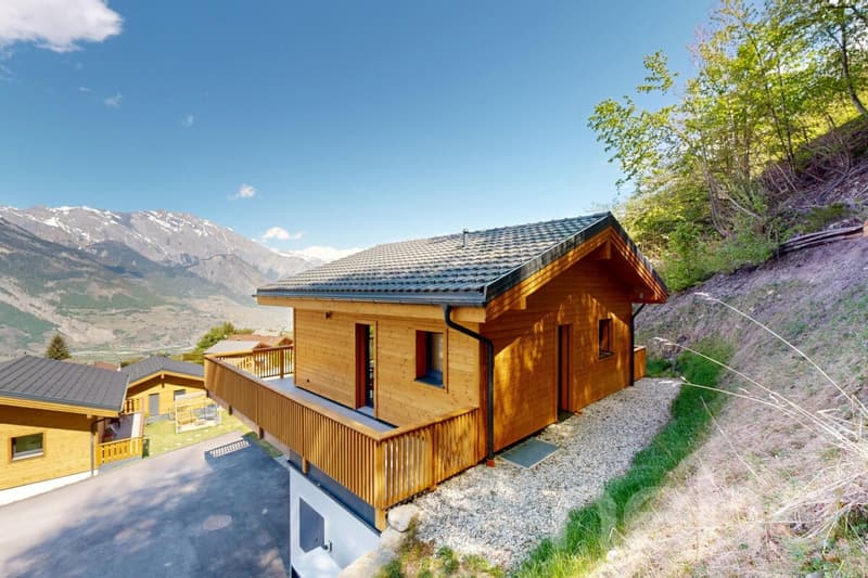 Individual chalet of 2024 with panoramic view in the heights of Saxon (11)