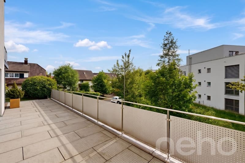 Unique Opportunity: High-Quality 6.5-Room Single-Family Home (11)