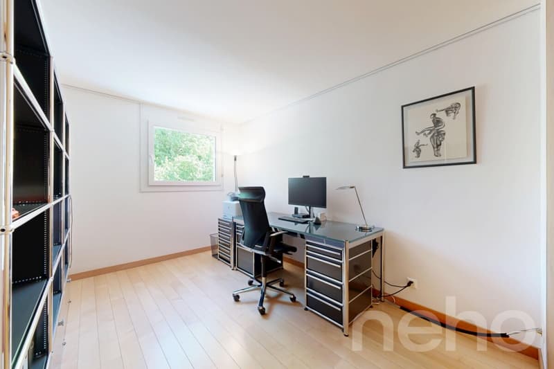 High-standard house in Conches, garden and calm atmosphere (7)