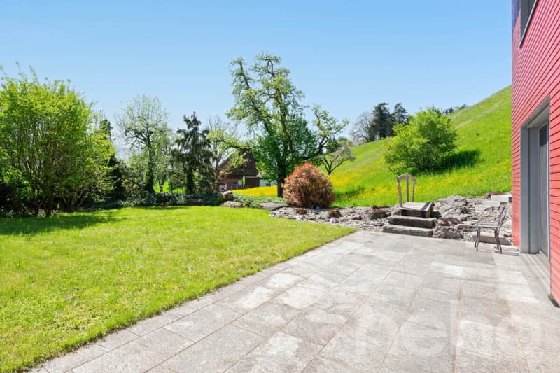 Living without neighbors? Single-family house with unique freedom (3)