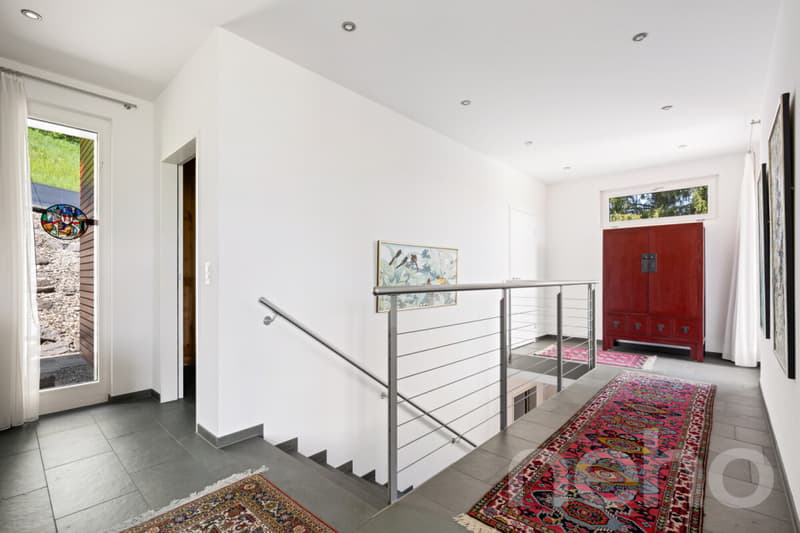 Living without neighbors? Single-family house with unique freedom (9)