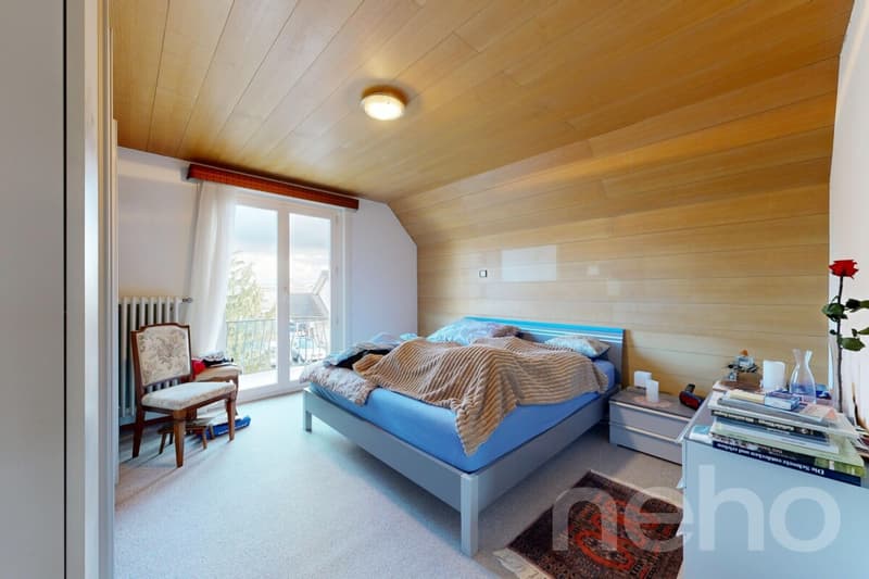 Casa di 4 camere con potenziale di sviluppo in una zona tranquilla e centrale (1)
