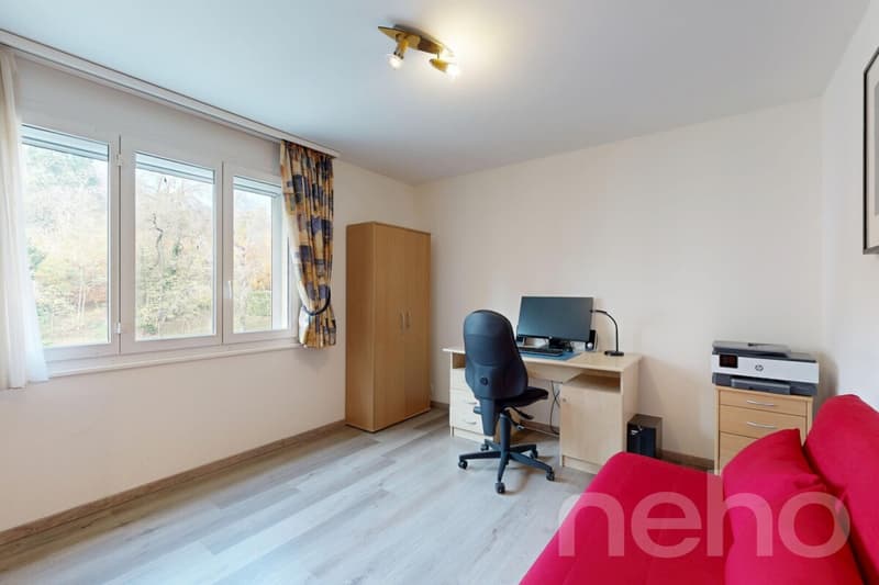 Spacieux 5.5 pièces de 160 m² au calme avec vue dégagée (8)