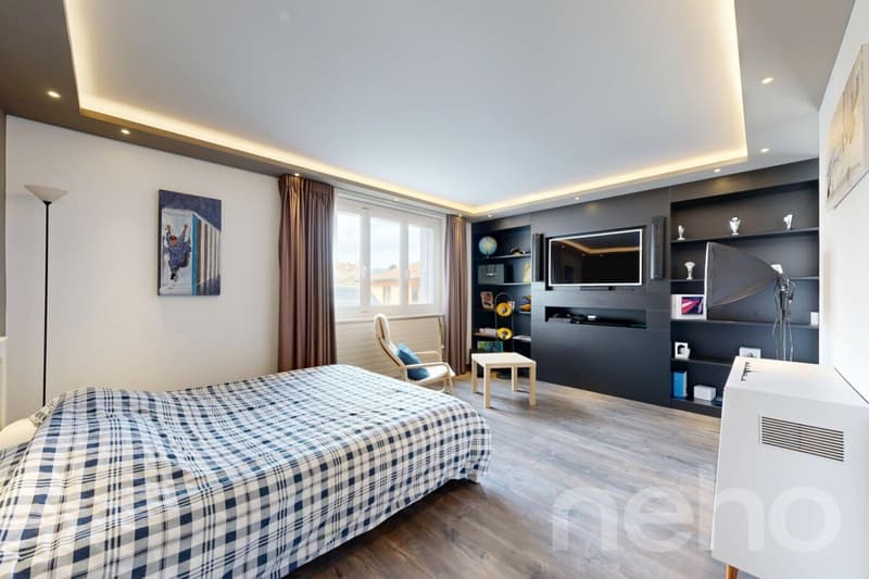 Beautiful family villa, indoor pool, terraces and forest view (11)