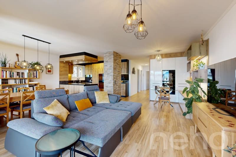 Atemberaubender Seeblick für diese 4.5-Zimmer-Wohnung, sorgfältig renoviert (5)