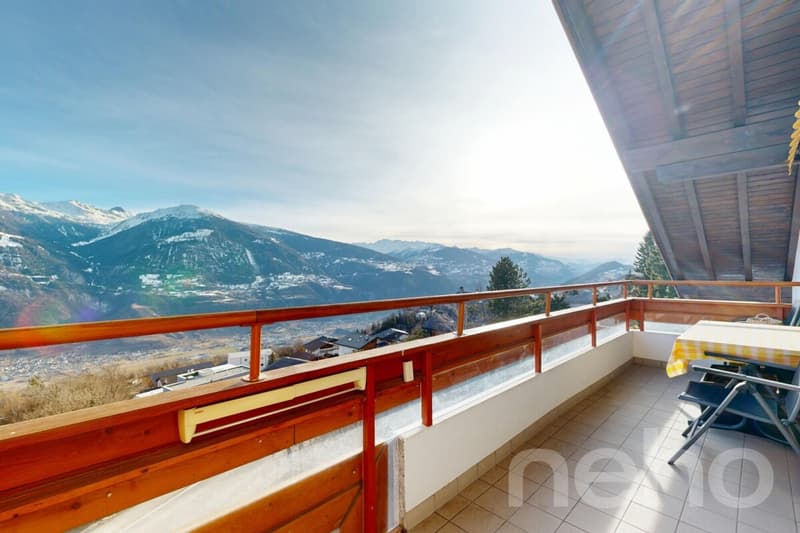 Bel appartement vendu meublé au dernier étage avec mezzanine (12)