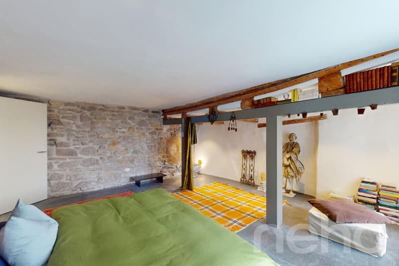 Einzigartiges Bijou mit modernem Wohnkomfort und grosser Terrasse (10)