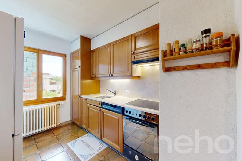 Duplex de 6.5 pièces avec balcon, garages et vue dégagée à Savièse (4)