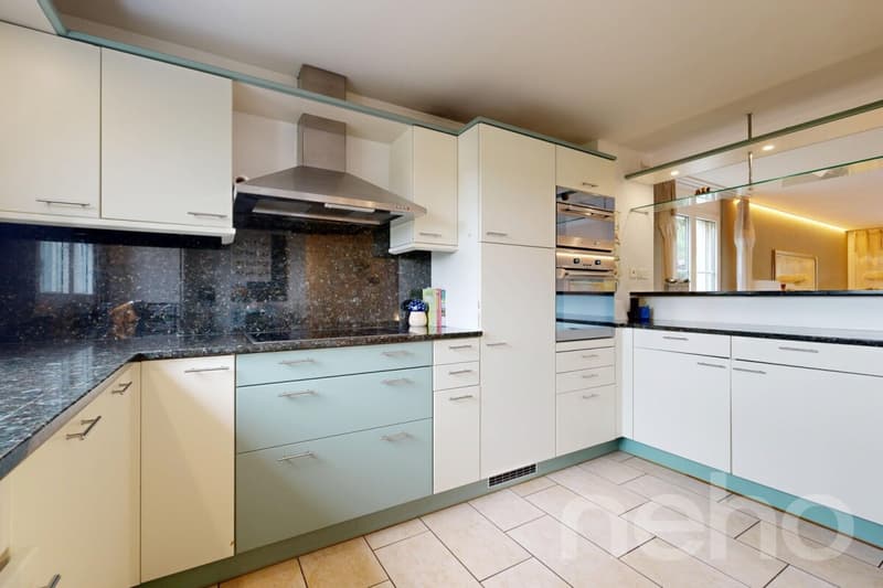 Spacious 5.5-room semi-detached house in Mönchaltorf (7)