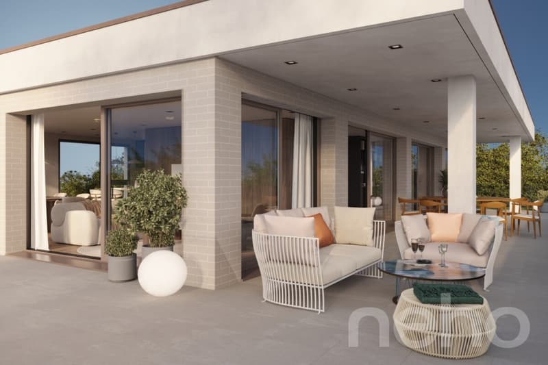 Attico di lusso con terrazza e balcone (9)