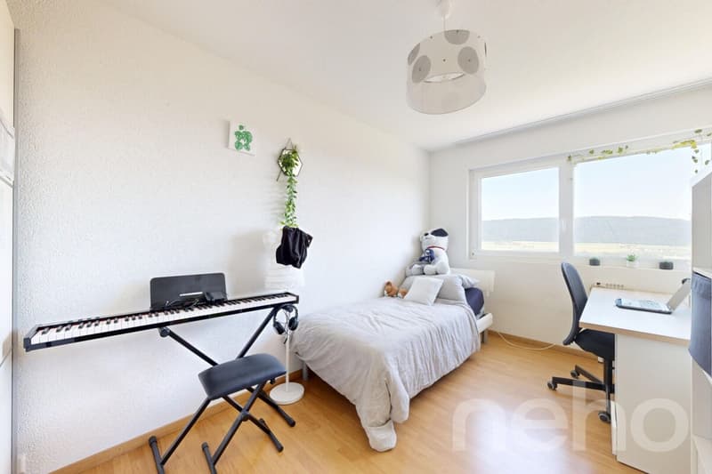 Maison familiale 6.5 pièces avec jardin et vue montagnes panoramique (8)
