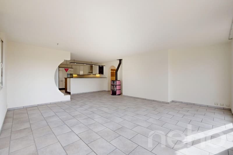 Grosszügige 5.5-Zimmer Terrassenwohnung in Düdingen (8)