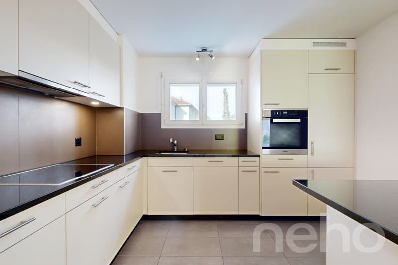 Grand appartement de 4,5pces dans un quartier paisible de Chailly (8)