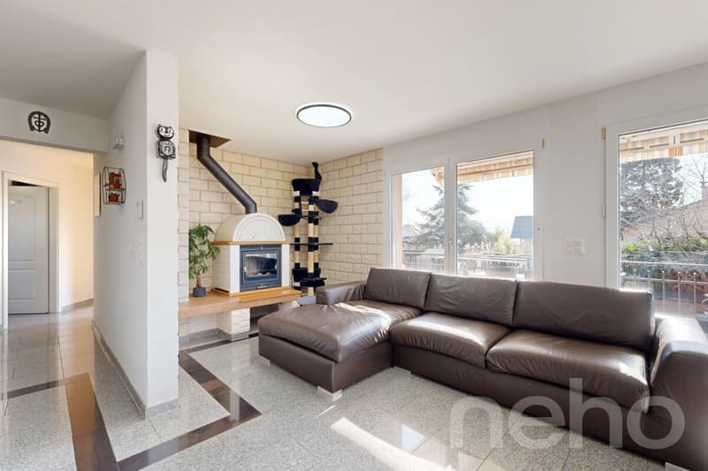 Spacieux appartement familial avec balcons et jardin à St-Prex (5)