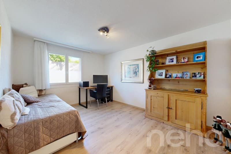 Family-friendly single-family house with sunny garden (5)