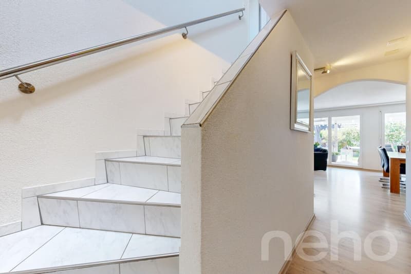 Family-friendly single-family house with sunny garden (12)